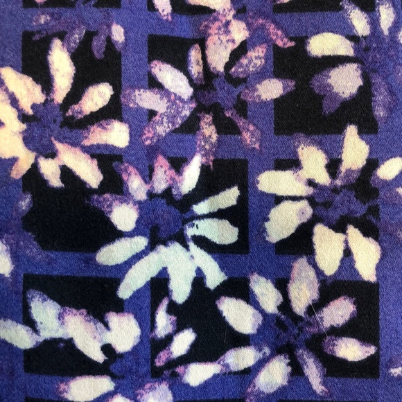 ANN TAYLOR FLORAL SKIRT - Picture 2 of 9